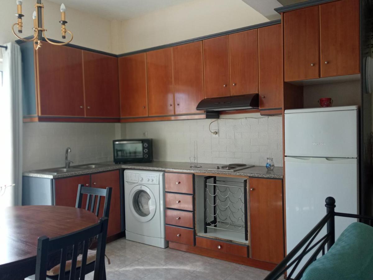 Marilen Apartment Livadia  Ngoại thất bức ảnh