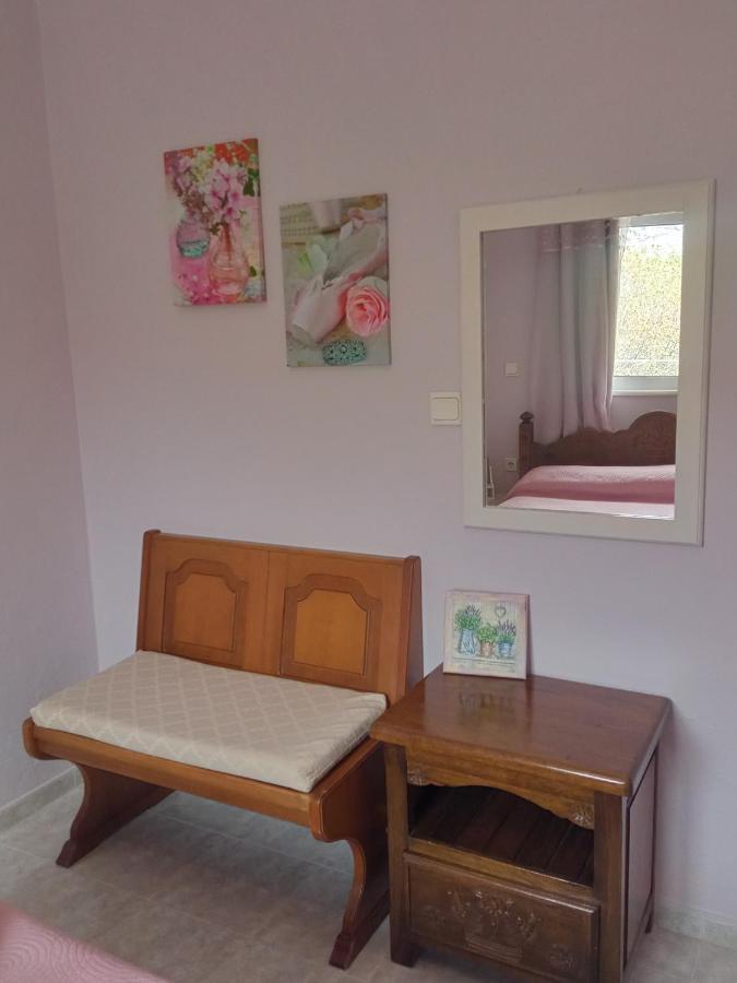 Marilen Apartment Livadia  Ngoại thất bức ảnh
