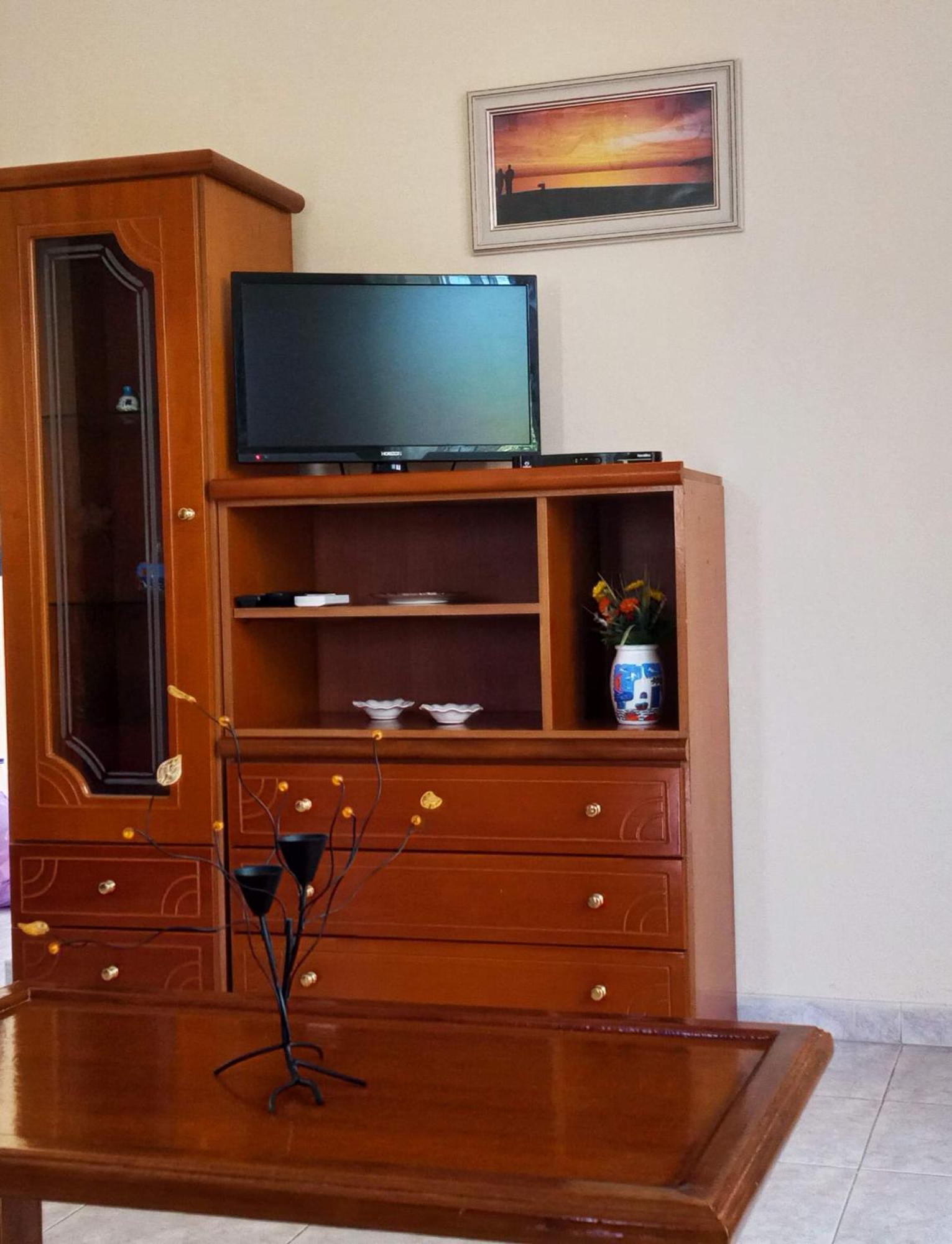Marilen Apartment Livadia  Phòng bức ảnh